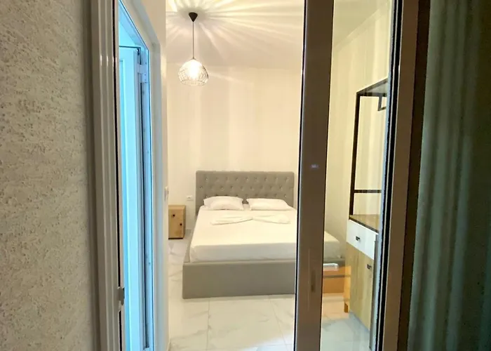 Kleopatra Apartment *