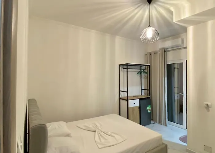 Kleopatra Apartment *